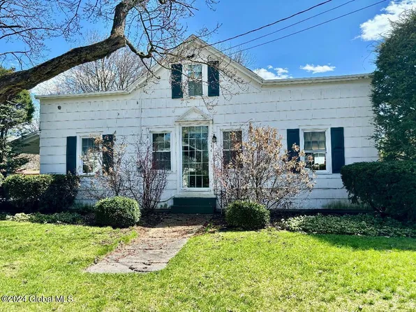 36 Notre Dame Street, Hudson Falls, NY 12839