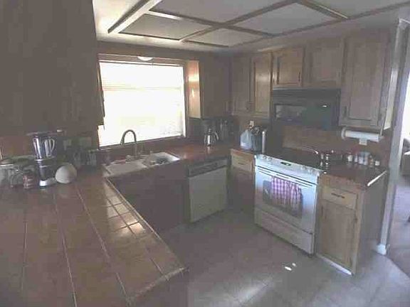 4th image of 4839 W Cypress Ave