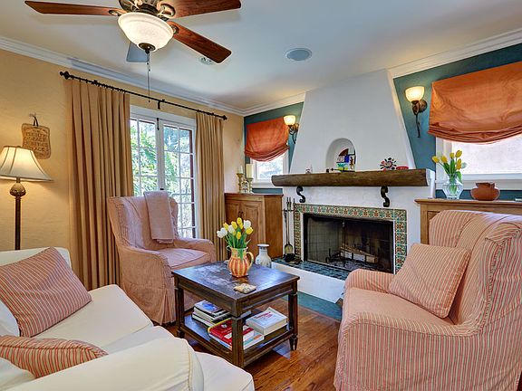 5th image of 4205 Irving Pl