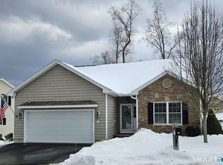 11 North Ct #11, Colchester, CT 06415
