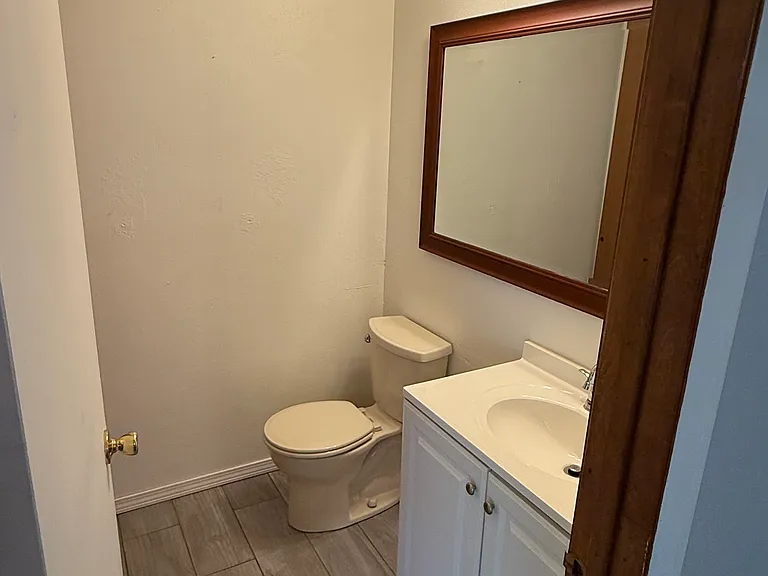 20 Minuteman Ct — Photo 7