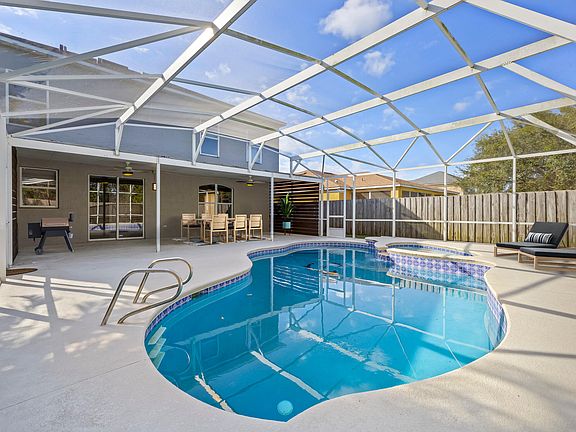 3rd image of 4376 Four Lakes Dr