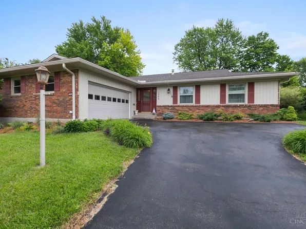 1864 Edgewater Dr, Cincinnati, OH 45240