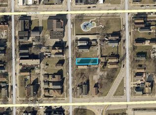 424 N 29th St, Milwaukee, WI 53208