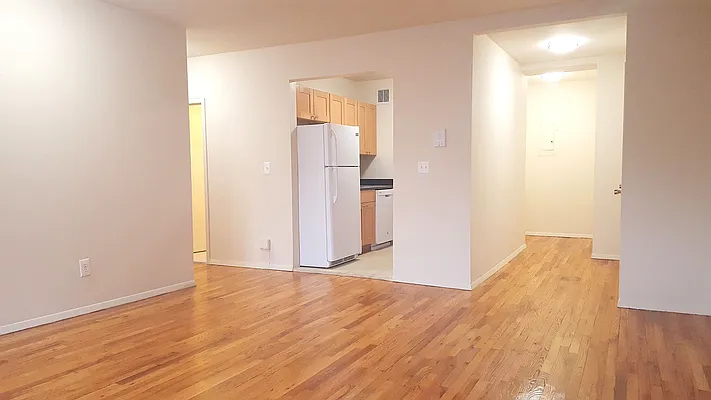 Rented by Manhattan Spaces | media 12