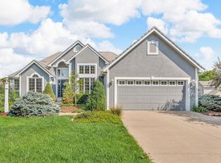 2222 SW Pondview Dr, Topeka, KS 66614