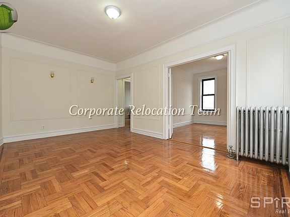 2nd image of 3150 33rd St APT 8D