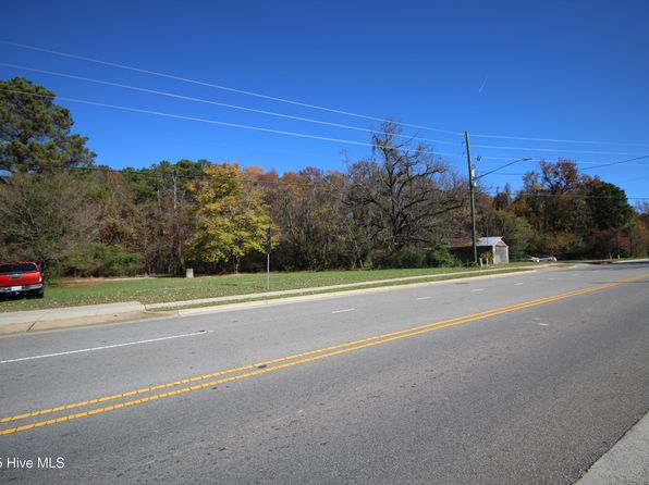 936 W Holly Springs Road, Holly Springs, NC 27540