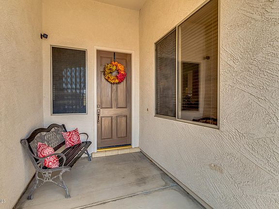 3rd image of 14768 W Amelia Ave