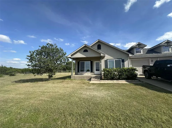 1640 County Road 228 #B, Florence, TX 76527
