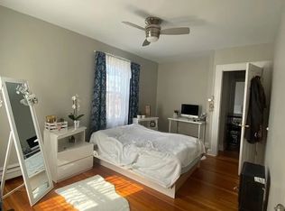 221 Park Rd #2W, West Hartford, CT 06119