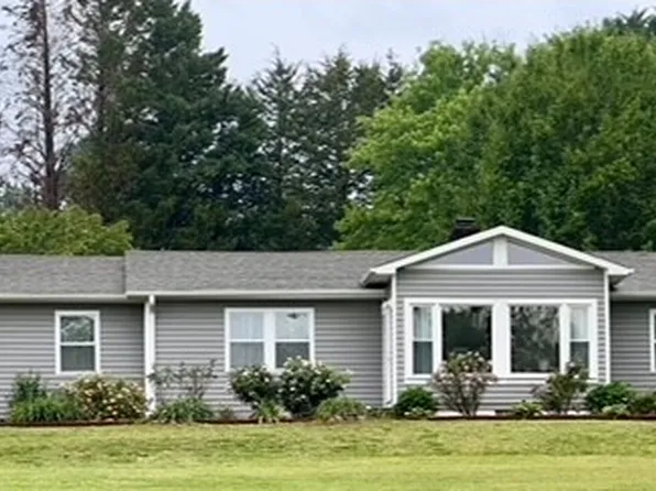 110 Dan Ross Rd, Six Mile, SC 29682