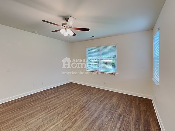 3rd image of 6193 Bridgewood Dr