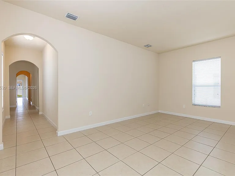 17031 SW 92nd St — Photo 5
