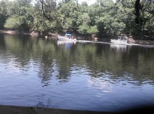 125 NE Riverside Blvd, Mayo, FL 32066