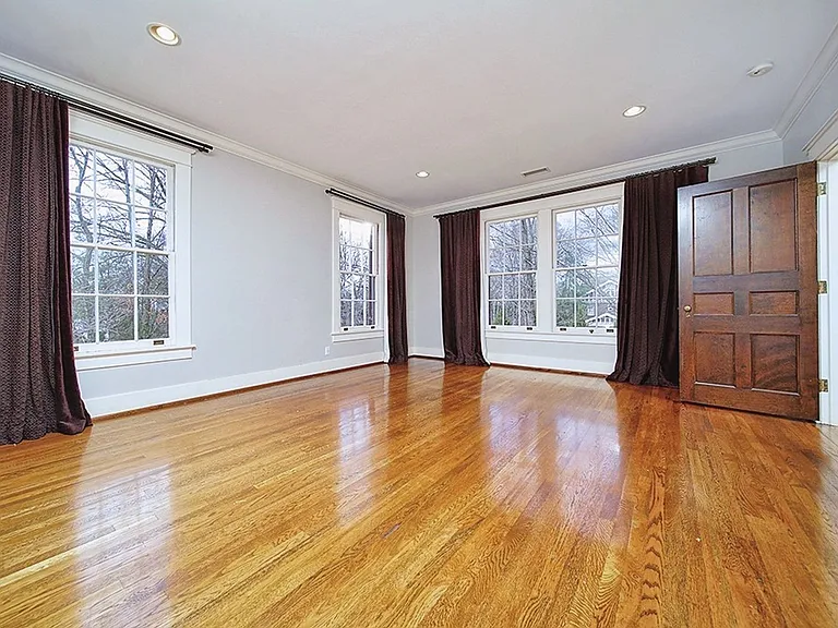 3944 Woodlawn Dr — Photo 17
