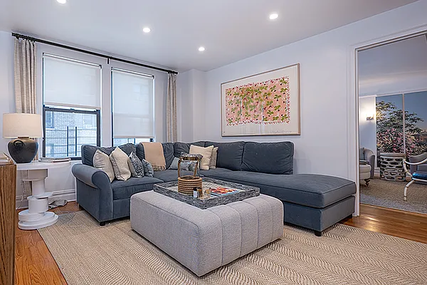 Rented by Rita S Citrin, LREB | media 4