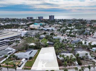 141 N Adams Dr #18, Sarasota, FL 34236