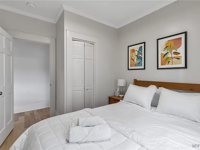617 Niagara St #5 — Photo 8