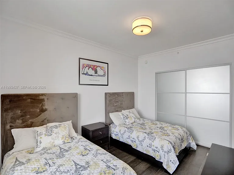 17875 Collins Ave #3005 — Photo 38