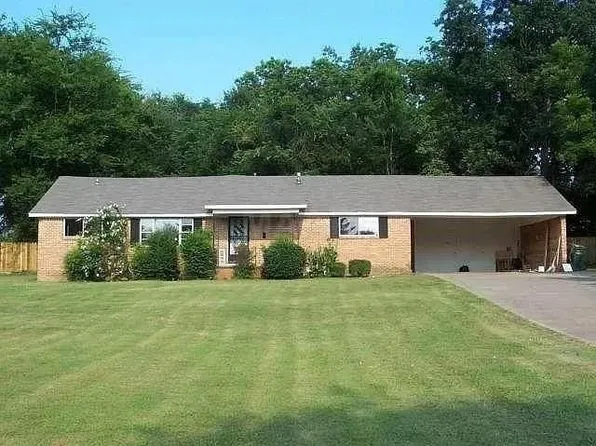 610 Simonton St, Covington, TN 38019