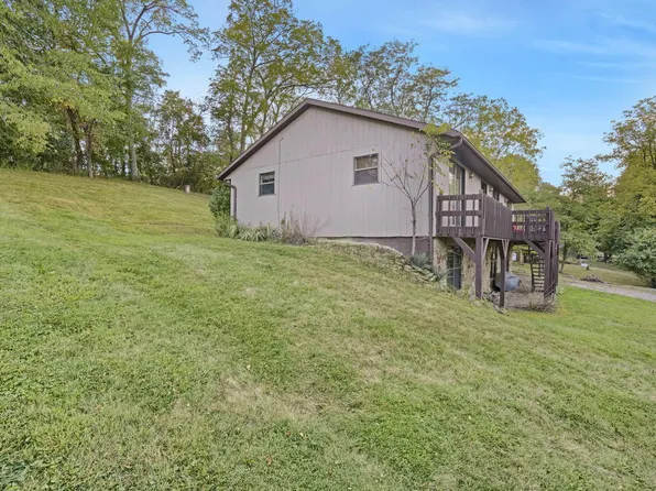 353 Bass Ln, Senecaville, OH 43780