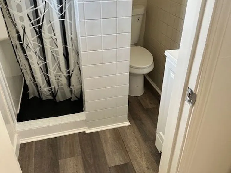 4445 Circle Pl NE #2 — Photo 5