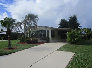 7778 SE Continental Dr, Hobe Sound, FL 33455