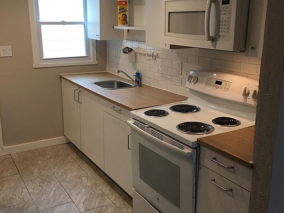 4th image of 3018 Montana Ave Unit A