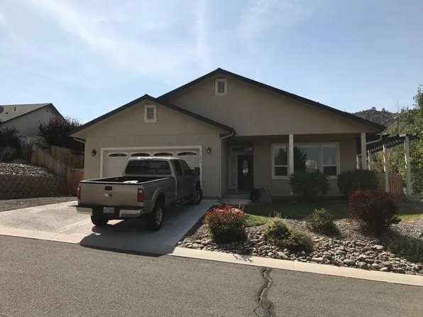 251 Mark St, Gardnerville, NV 89410