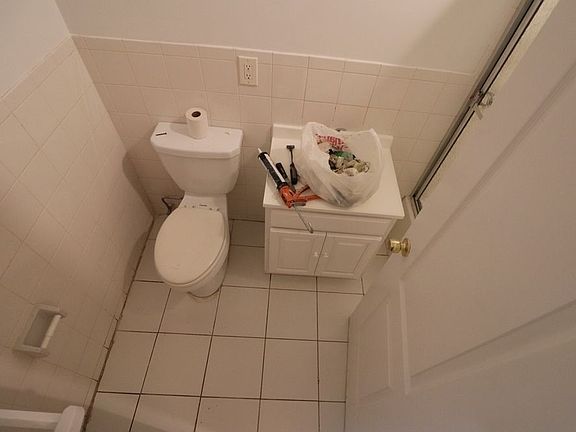 4th image of 8512 3rd Ave #1