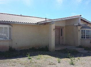 1735 E 3rd St, Douglas, AZ 85607