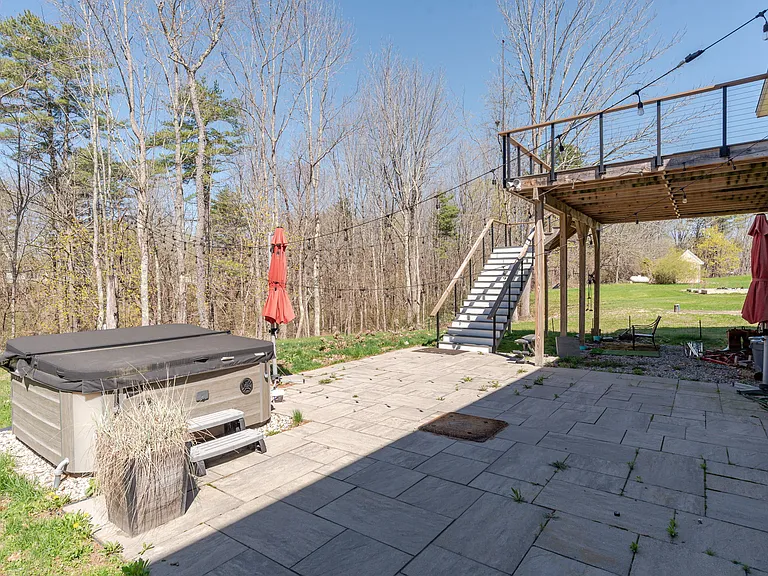 17 Greta Way #A — Photo 39