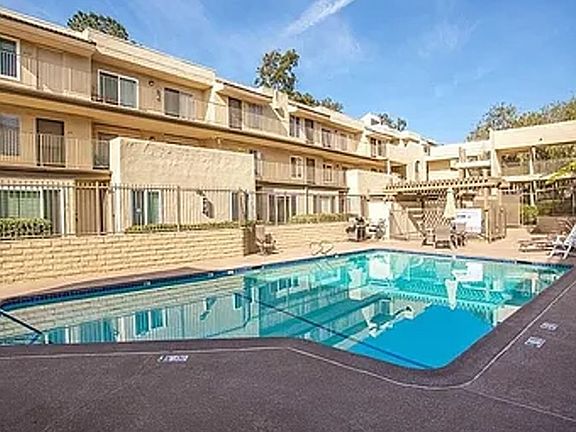 2nd image of 13754 Mango Dr Unit 202
