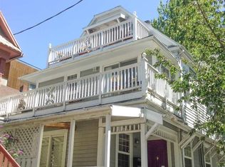 3449 SE Yamhill St, Portland, OR 97214