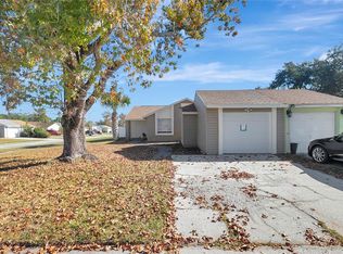 3202 Russett Dr, Tampa, FL 33618