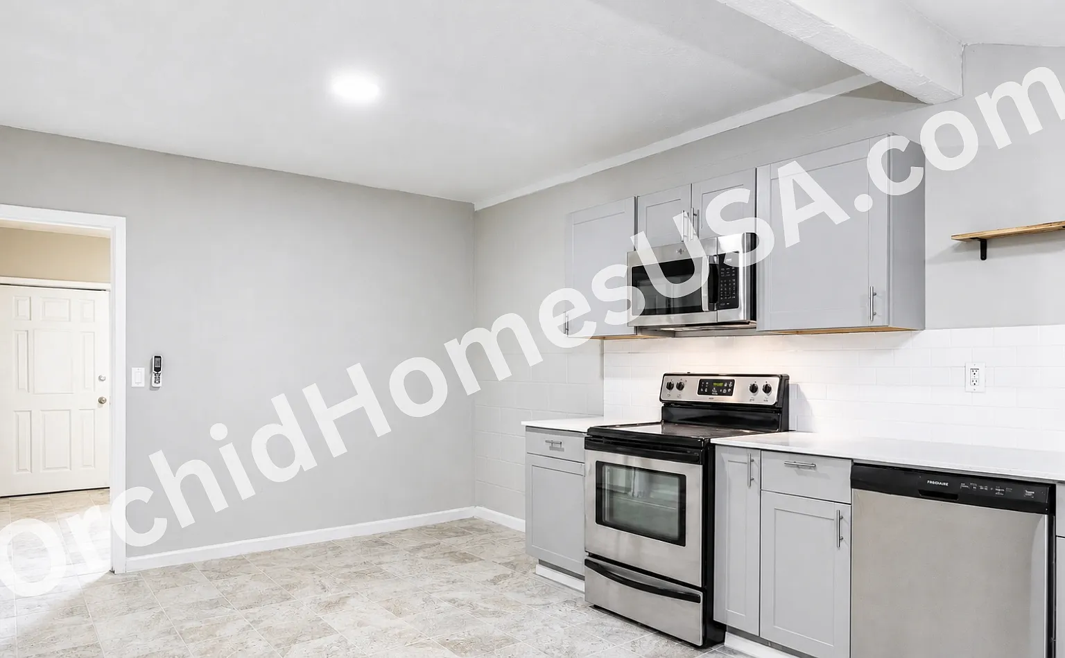516 1/2 N Roosevelt Ave - Casita — Photo 2