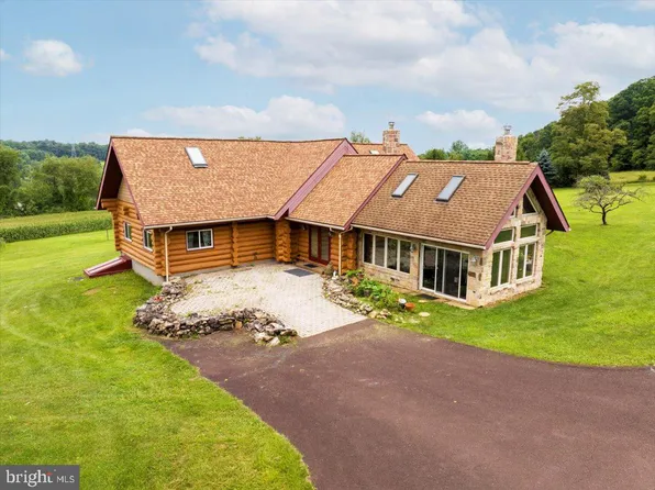 109 Conrad Rd, Fleetwood, PA 19522