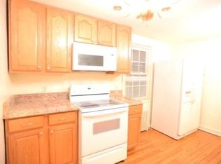 1317 Princess Anne St APT 6, Fredericksburg, VA 22401