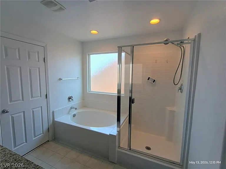 4224 Seclusion Bay Ave — Photo 10