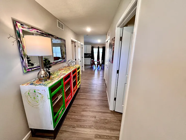 810 Pierson Rd — Photo 2