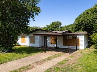 3408 S Hughes Ave, Fort Worth, TX 76119
