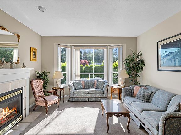 3rd image of 726 Drew Rd