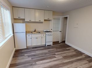 187 West St #4, West Hatfield, MA 01088