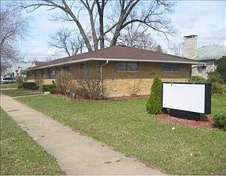 1st image of 330 S 35th St