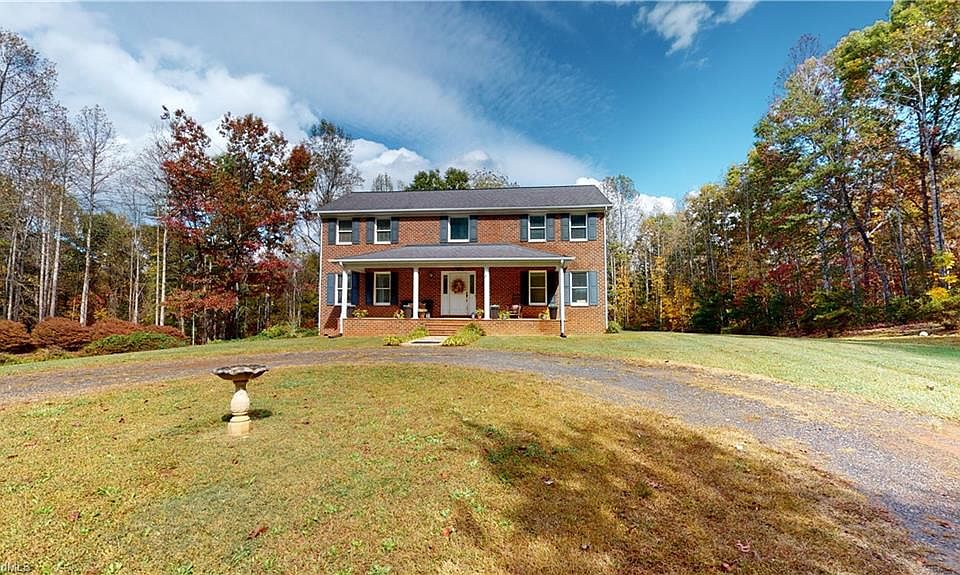 1st image of 187 Oak Acres Ln
