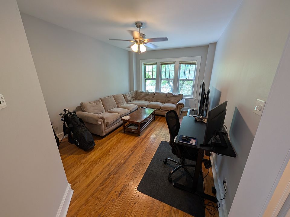 1st image of 1616 W Cornelia Ave #2