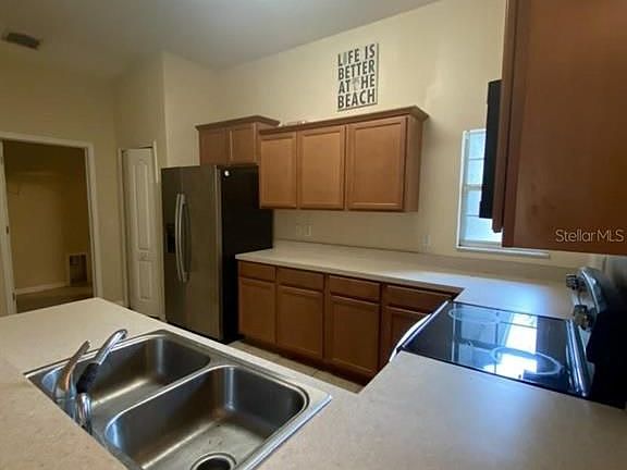 3rd image of 8117 Alamosa Wood Ave