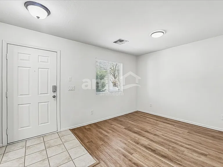 2365 E Meadow Lark Way — Photo 9