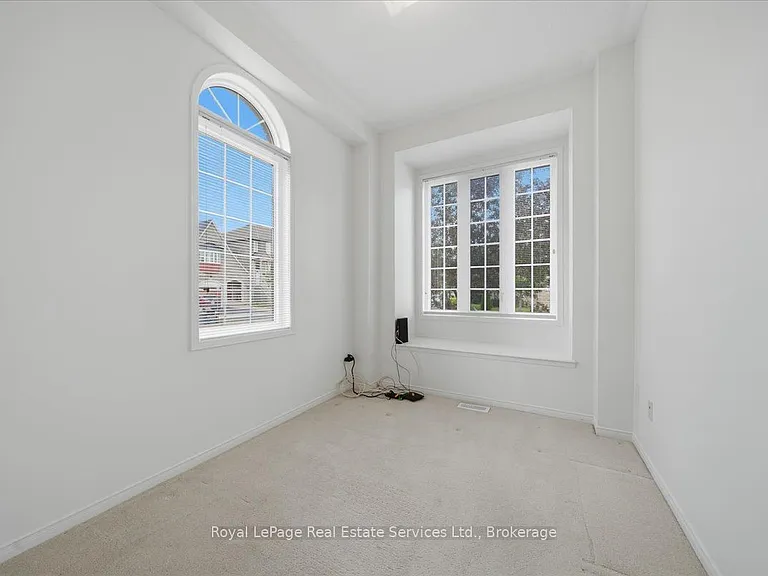 2395 Woodstock Trl — Photo 8